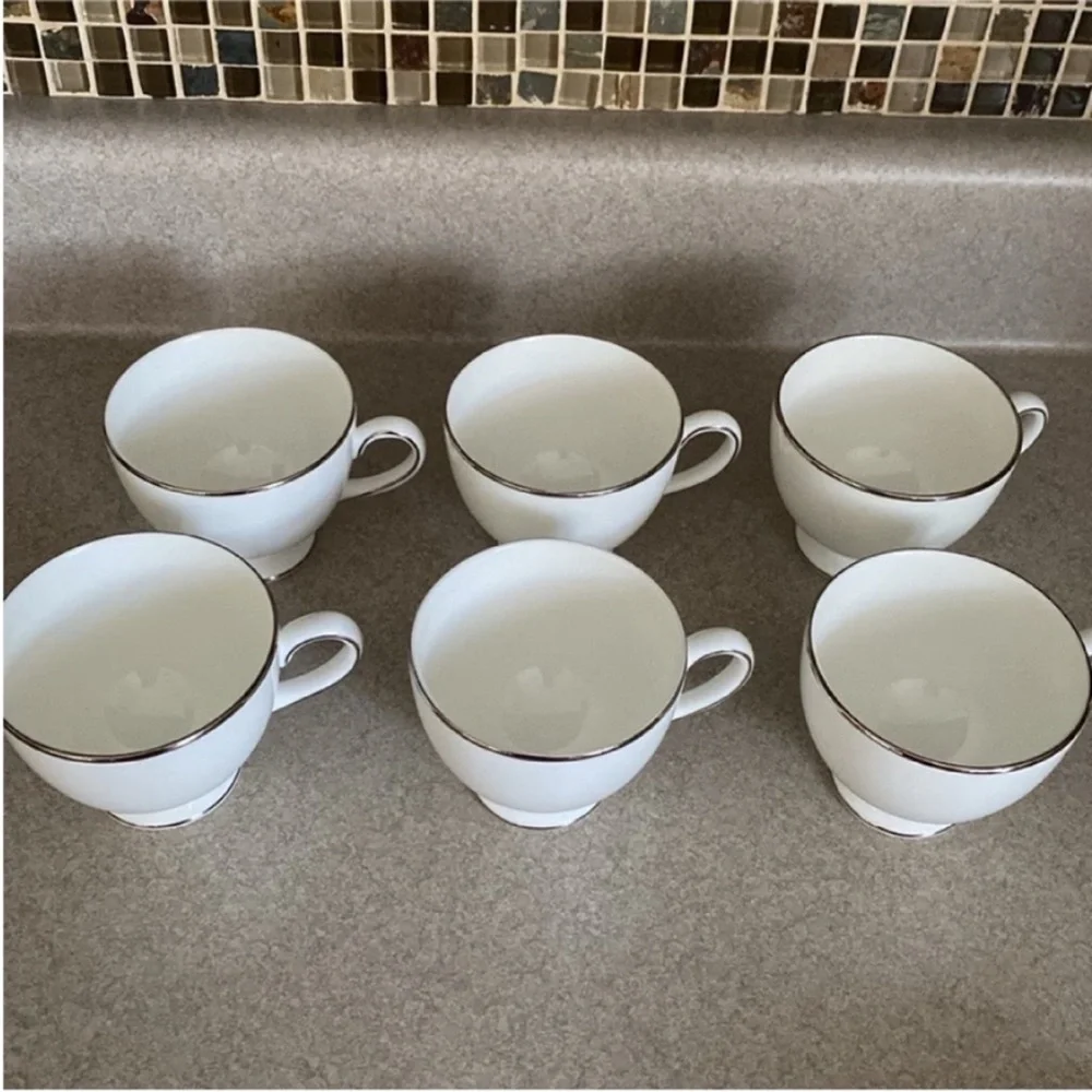 Wedgwood Regal Platinum Bread & Butter Plate and Footed Teacups Cups Set of 6